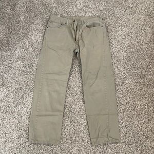 Men’s tan Levi’s